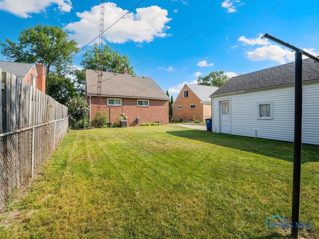 2837 Wyndale Road Toledo, OH 43613 - Photo 35 of 37 Gallery Image 35