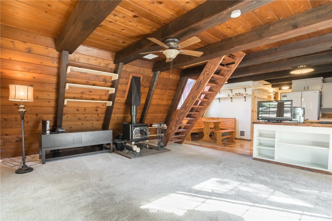 6351 Dardu Road Maple Falls, WA 98266 - Photo 6 of 23 Gallery Image 6