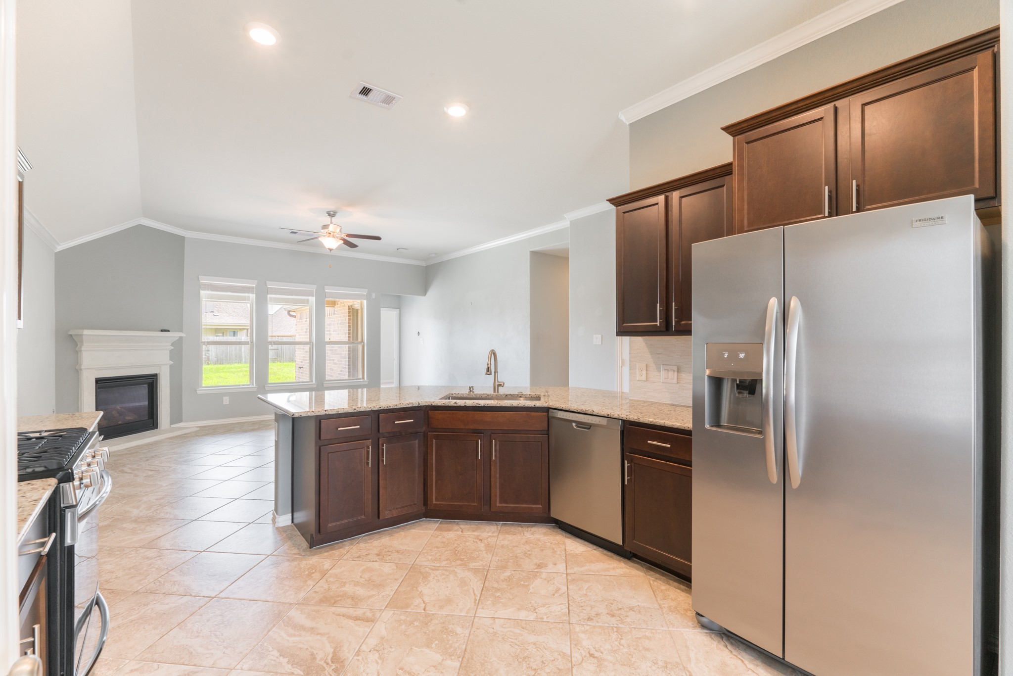 4583 New Country Drive Spring, TX 77386 - Photo 11 of 50