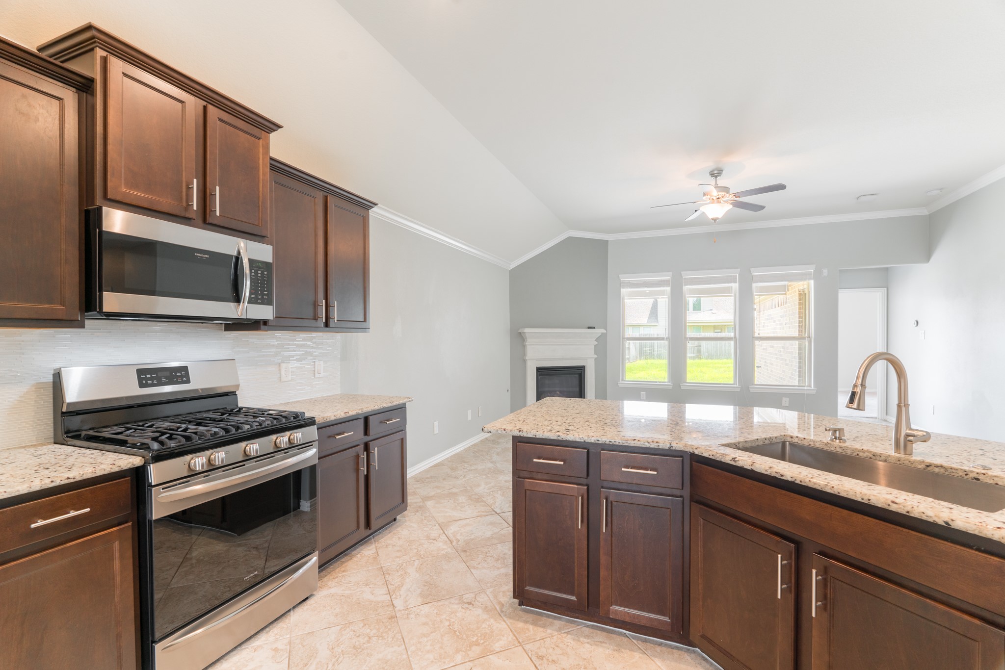 4583 New Country Drive Spring, TX 77386 - Photo 13 of 50