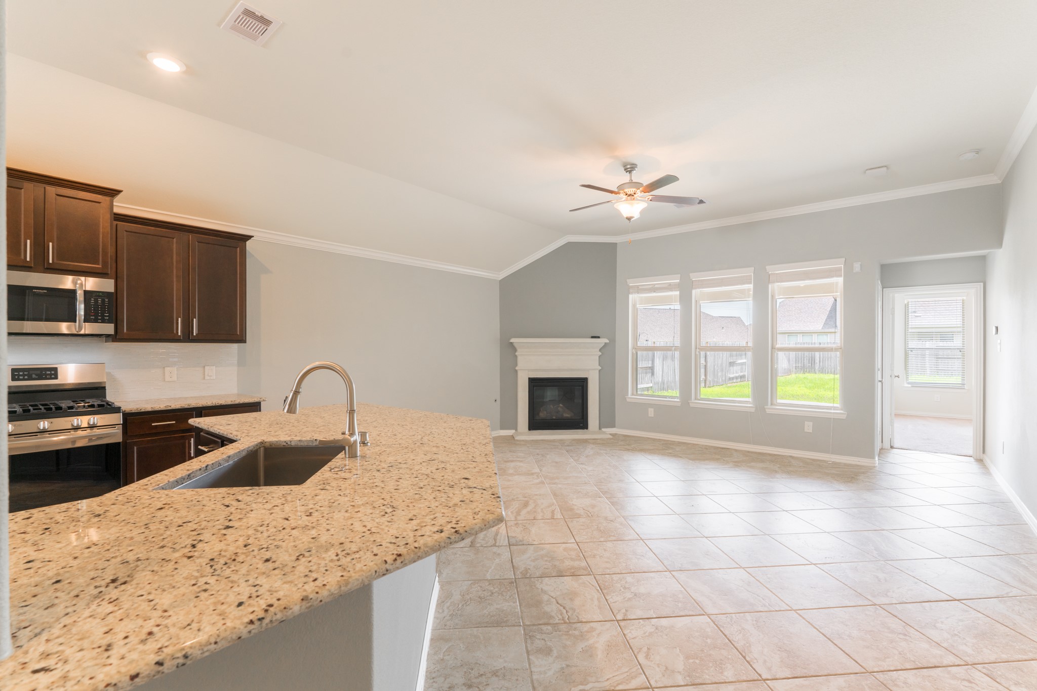 4583 New Country Drive Spring, TX 77386 - Photo 14 of 50