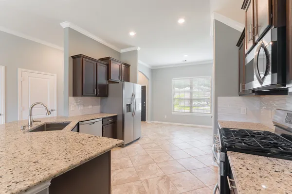 $2,499 | 4583 New Country Drive, Spring, TX 77386