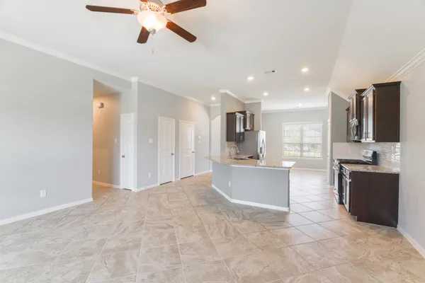 $2,499 | 4583 New Country Drive, Spring, TX 77386