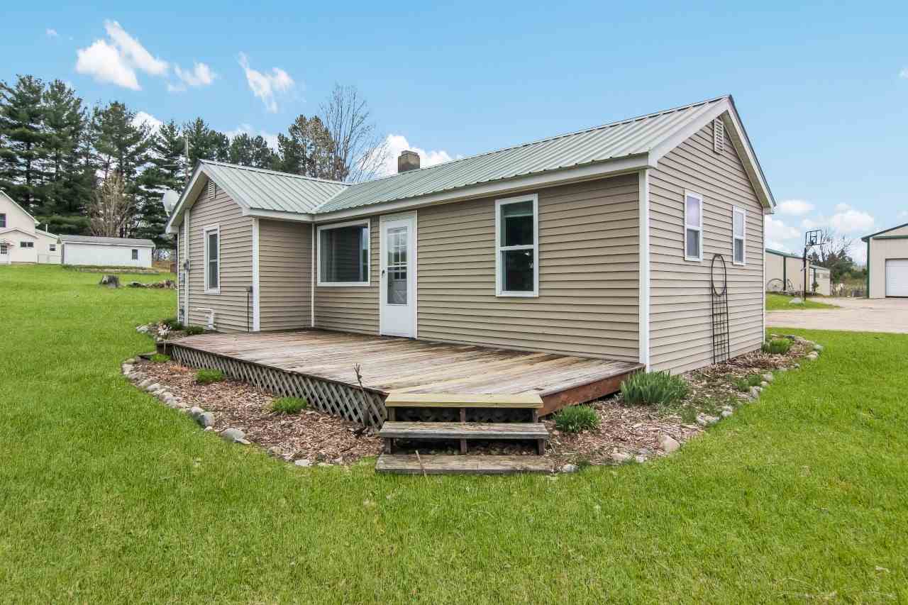 3197 Kidder Road East Jordan, MI 49727 - Photo 1 of 27 1886227.JPG