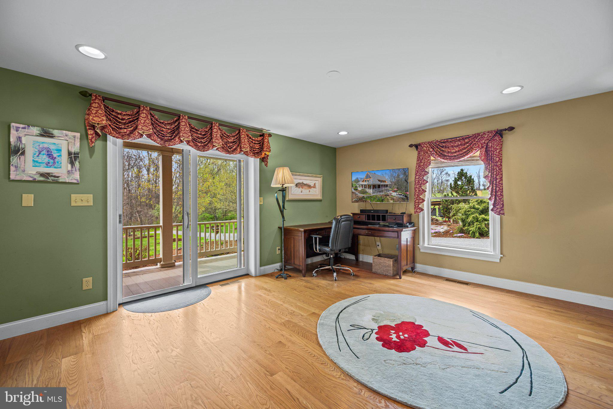 21042 Millers Mill Road Freeland, MD 21053 - Photo 72 of 122 Bright and inviting home office space.