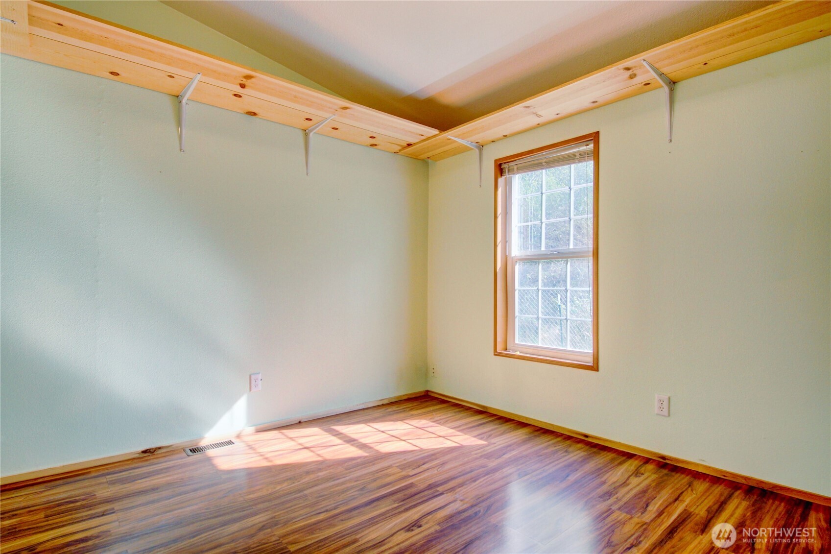 405 Alger Cain Lake Road Sedro-Woolley, WA 98284 - Photo 15 of 38