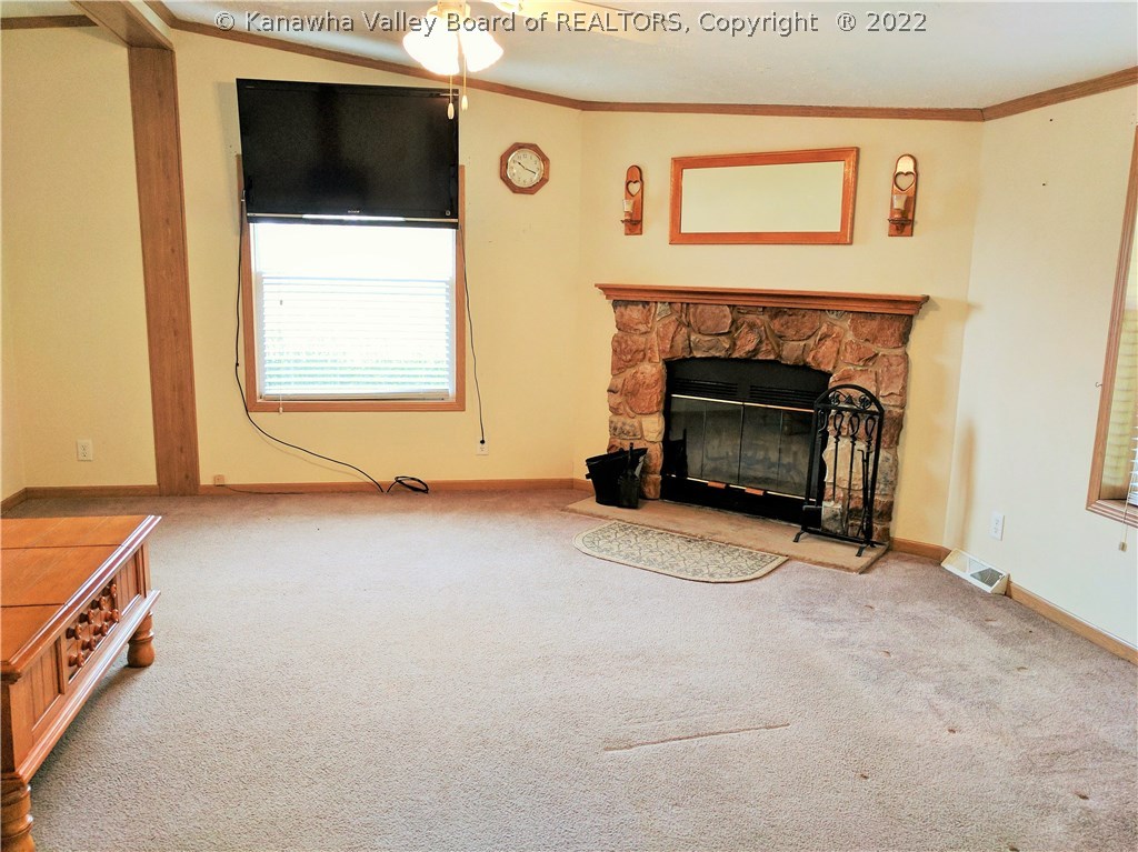 8565 Charleston Road Point Pleasant, WV 25550 - Photo 8 of 23 Gallery Image 8