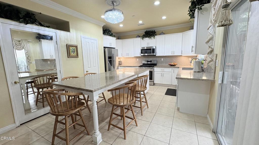 1902 Ribera Drive Oxnard, CA 93030 - Photo 12 of 24 IMG_0344