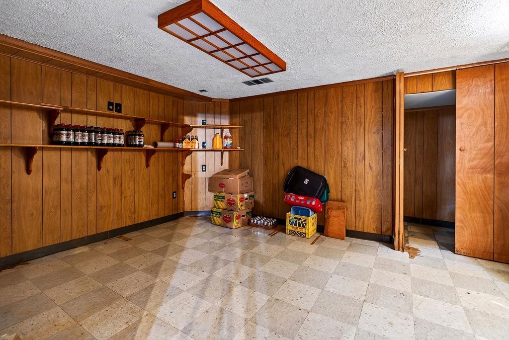 1781 Shutterlee Mill Road Staunton, VA 24401 - Photo 29 of 32 Gallery Image 29
