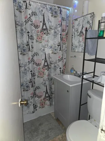 $124,900 | 215 East Chambers Street, Milwaukee, WI 53212