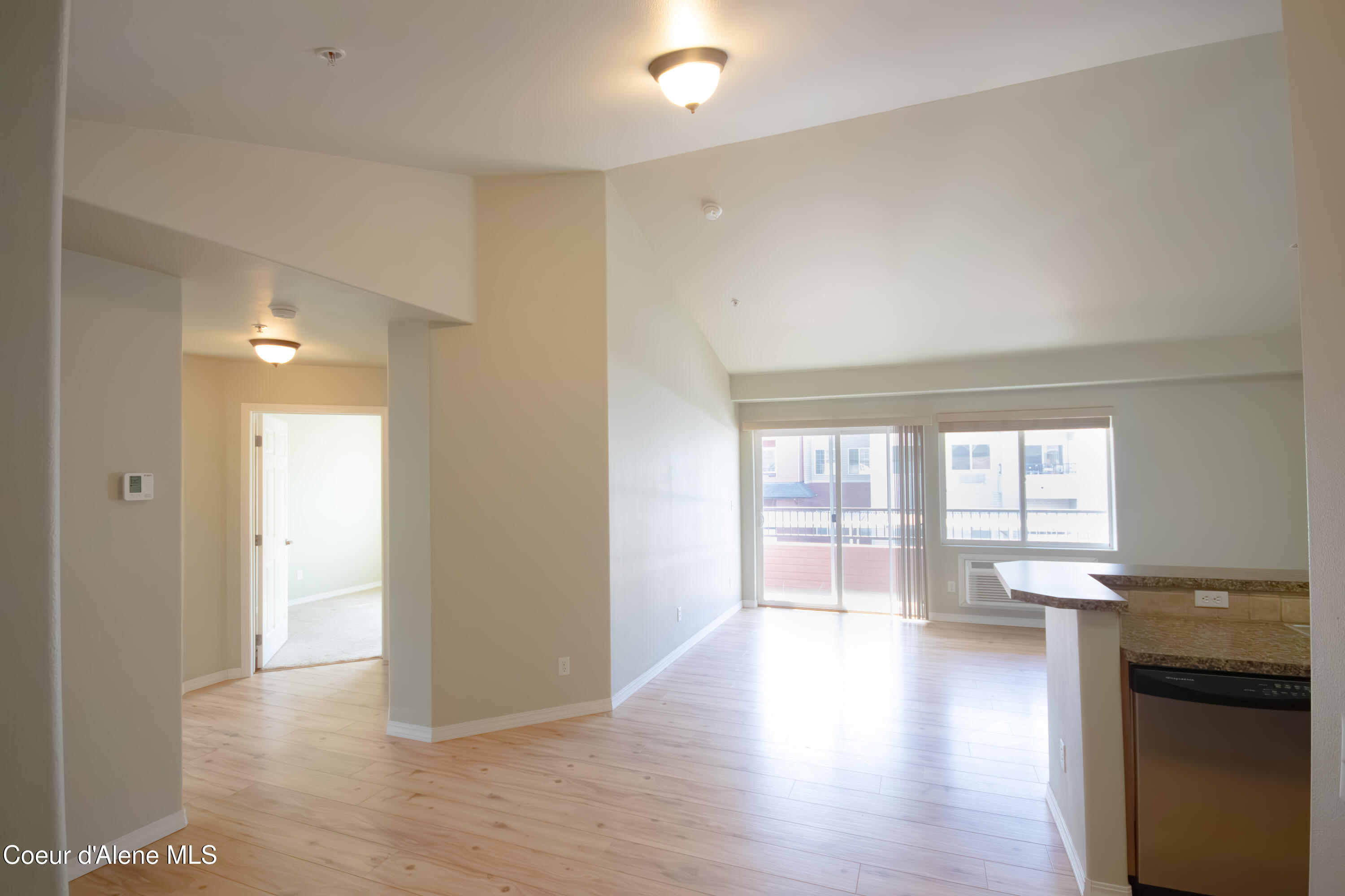 322 North Promenade Loop, Unit 212 Post Falls, ID 83854 - Photo 3 of 30 IMG_1191