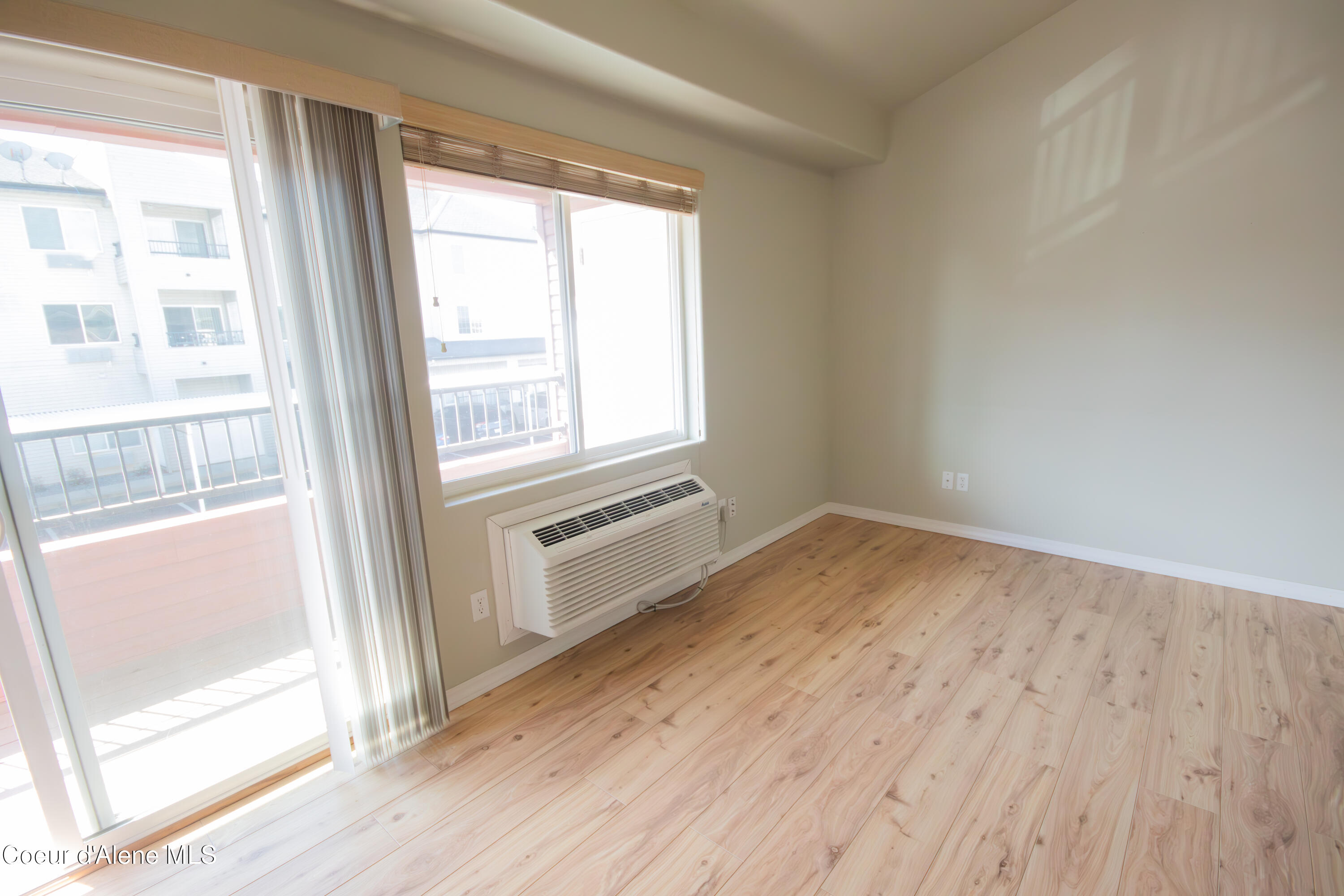 322 North Promenade Loop, Unit 212 Post Falls, ID 83854 - Photo 9 of 30 IMG_1207