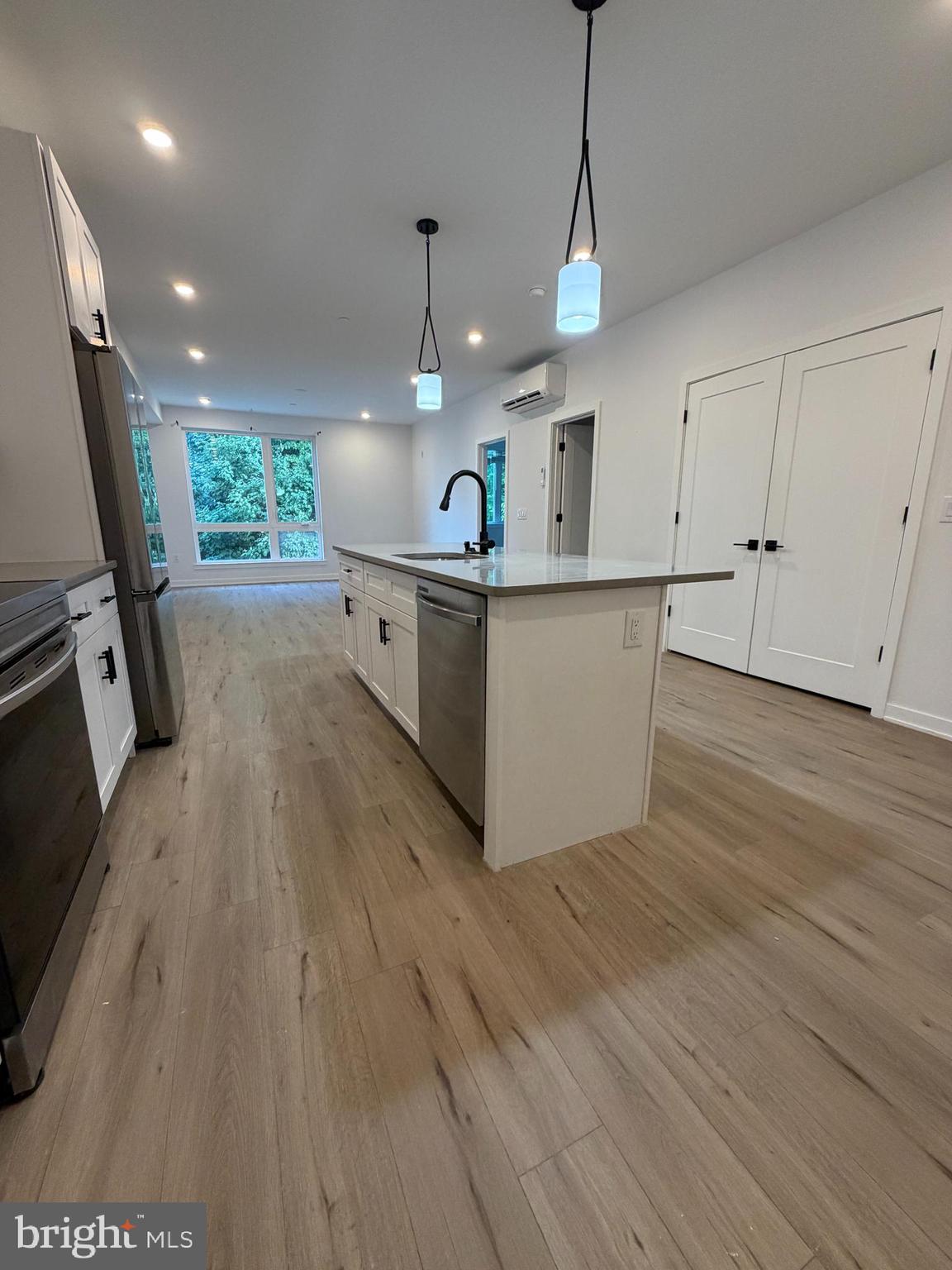 22 East Rittenhouse Street, Unit 3 Philadelphia, PA 19144 - Photo 3 of 8