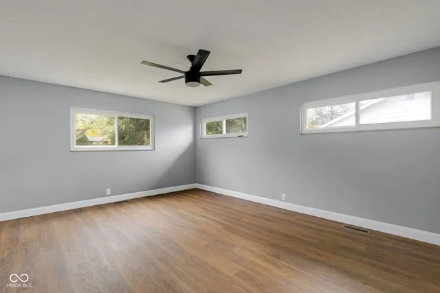 $227,900 | 2001 West Woodmont Drive, Muncie, IN 47304