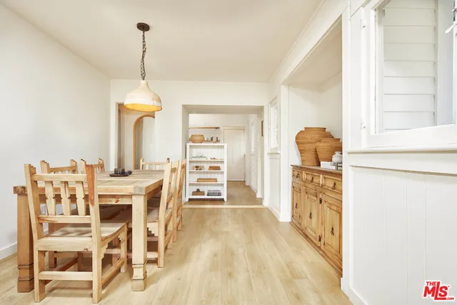 $2,195,000 | 230 Sherman Canal, Venice, CA 90291