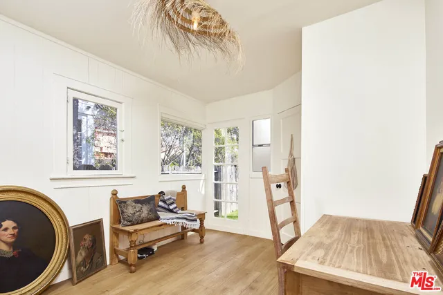 $2,195,000 | 230 Sherman Canal, Venice, CA 90291