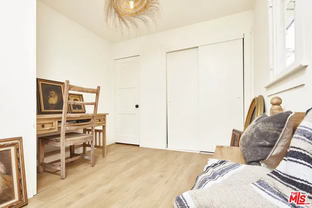 $2,195,000 | 230 Sherman Canal, Venice, CA 90291