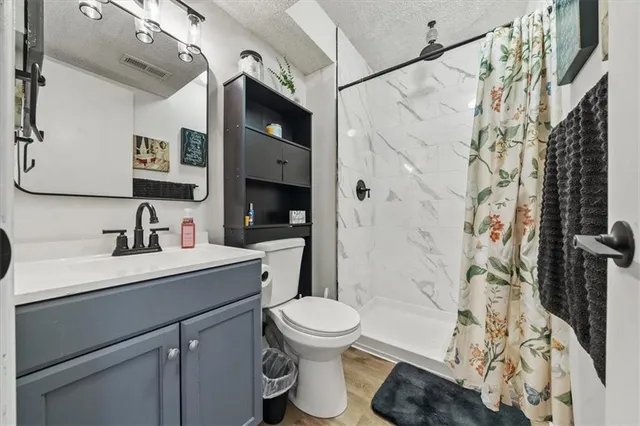 $125,000 | 8143 Holmes Road, Unit 101, Kansas City, MO 64131