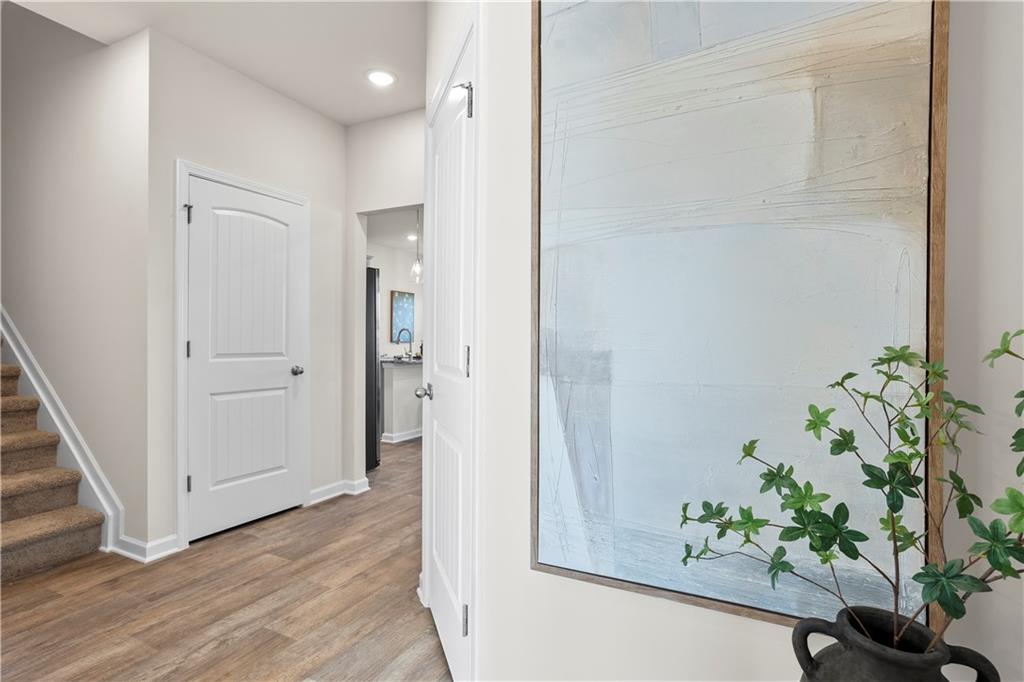 11531 Kimberly Court Hampton, GA 30228 - Photo 8 of 29 an entryway with wooden floor