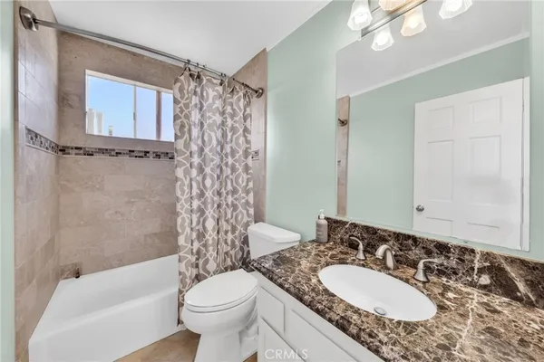 $1,299,000 | 1971 West Santa Cruz Street, San Pedro, CA 90732