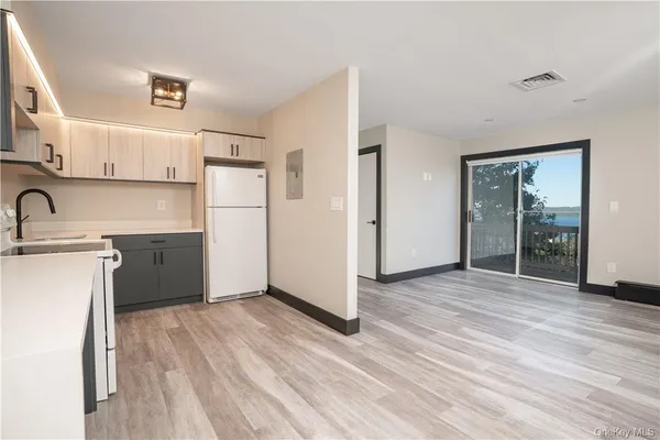 $2,950 | 8-12 South Boulevard, Unit 12203, Nyack, NY 10960