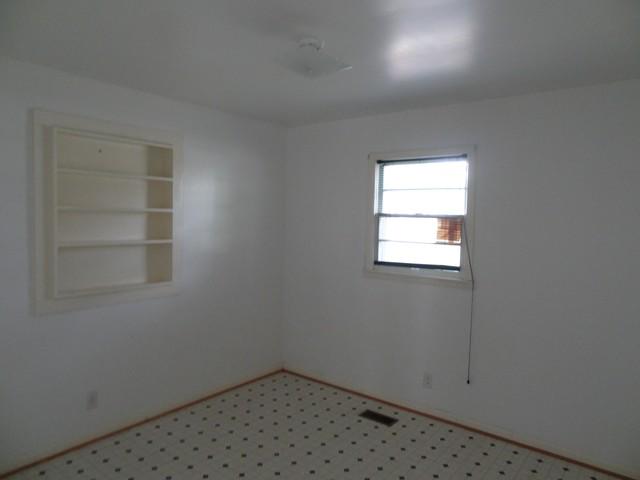 1197 Riley Creek Road Tullahoma, TN 37388 - Photo 3 of 16
