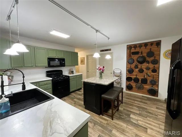 $319,900 | 5414 County Road 150, Taylor, MO 63471