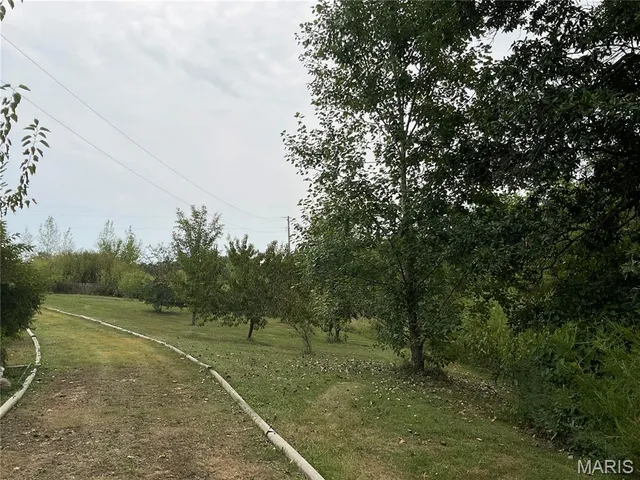 $319,900 | 5414 County Road 150, Taylor, MO 63471