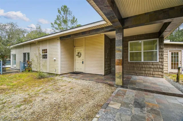 a view of a entryway