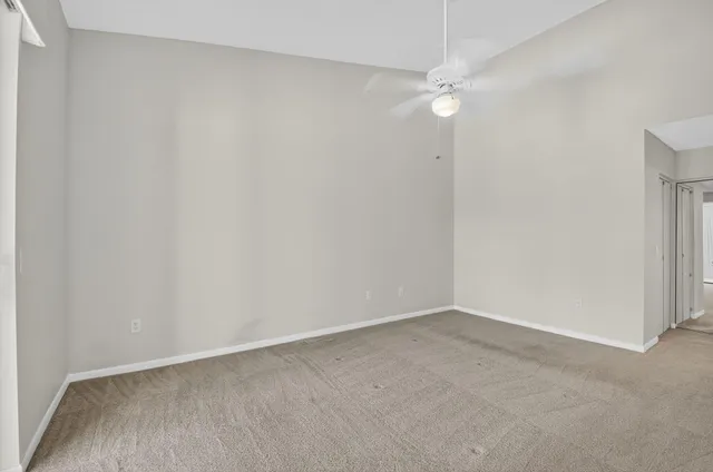 $2,500 | 5136 Floria Drive, Unit N, Boynton Beach, FL 33437