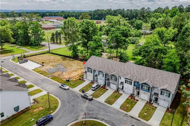 an aerial view of a house having outdoor space