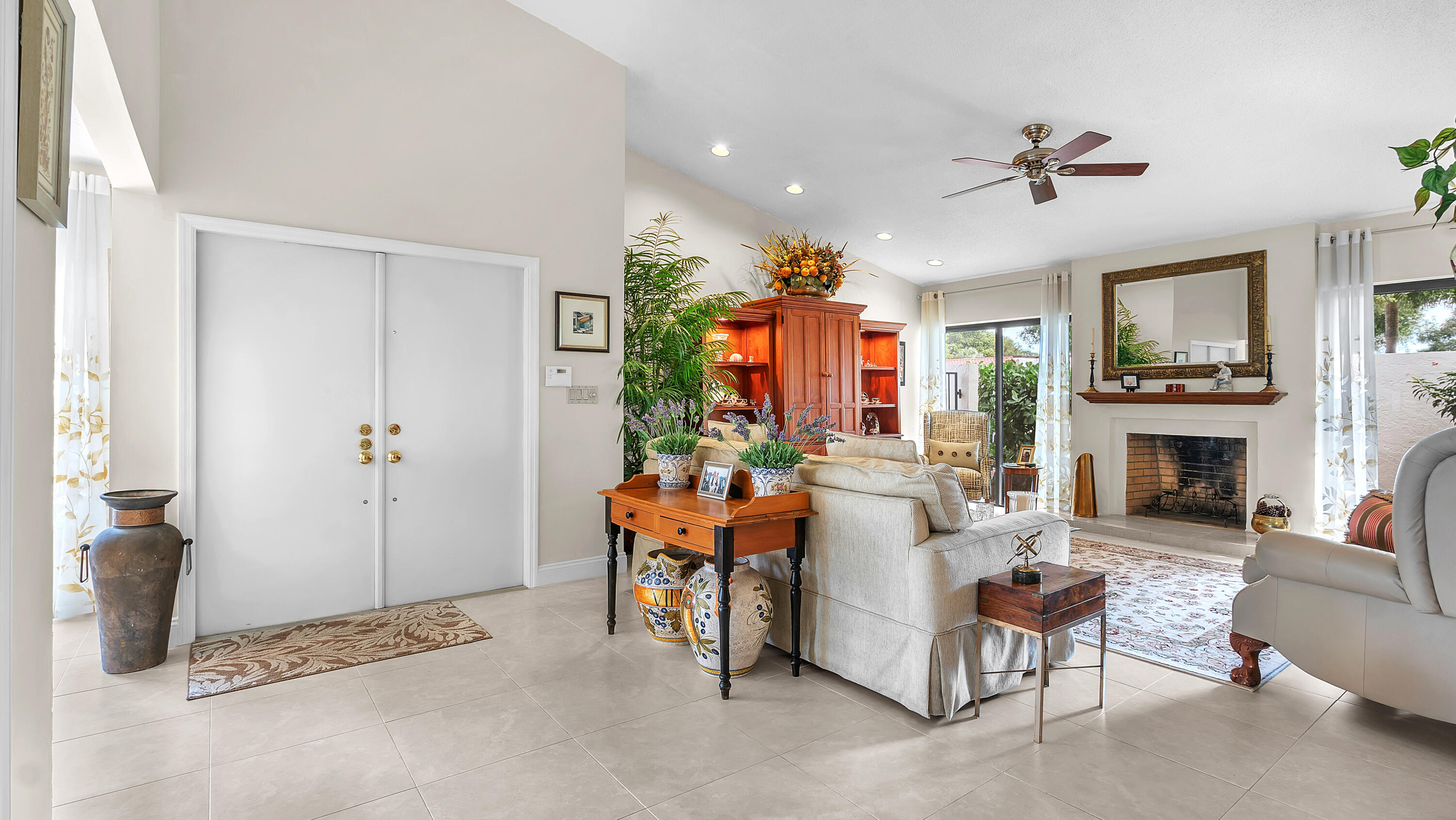 6813 Pradera Drive Boca Raton, FL 33433 - Photo 6 of 32 VBA02242