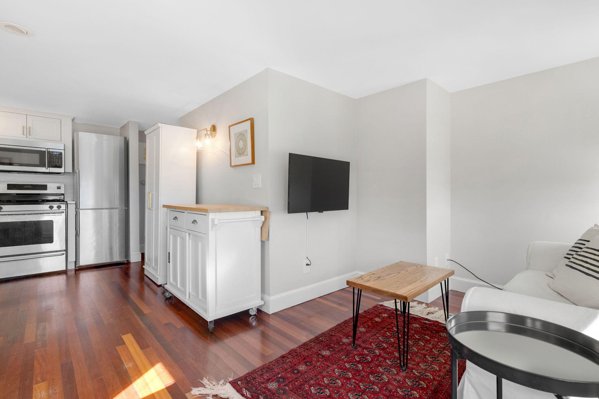 101 Danforth Street, Unit 5 Portland, ME 04101 - Photo 9 of 17 6-web-or-mls-101Danforth-2
