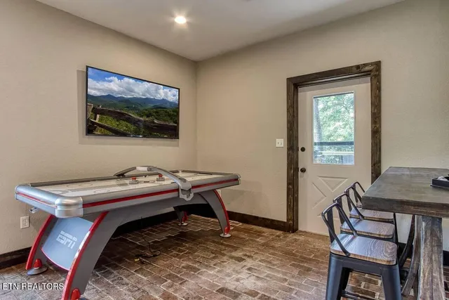 $2,649,000 | 1120 Tanrac Trail, Gatlinburg, TN 37738
