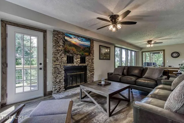 $2,649,000 | 1120 Tanrac Trail, Gatlinburg, TN 37738