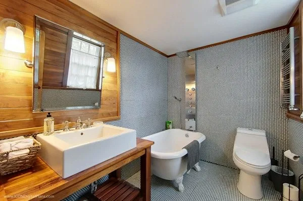 $4,000 | 300 Broadway, Newport, RI 02840