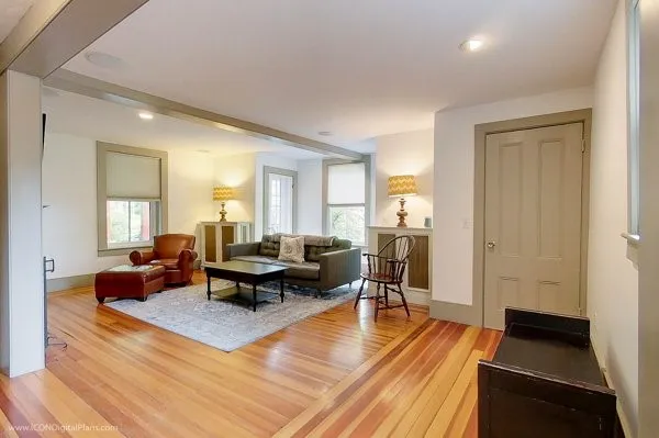 $4,000 | 300 Broadway, Newport, RI 02840