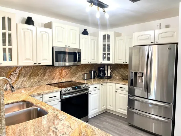 $1,190,000 | 2809 Southwest 46th Street, Dania Beach, FL 33312