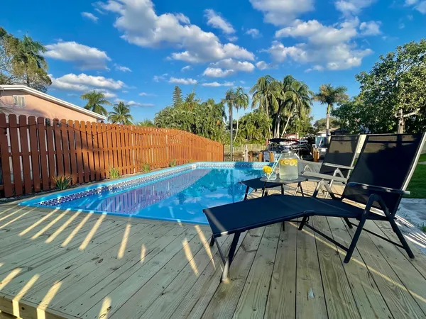 $1,190,000 | 2809 Southwest 46th Street, Dania Beach, FL 33312