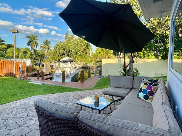 $1,190,000 | 2809 Southwest 46th Street, Dania Beach, FL 33312