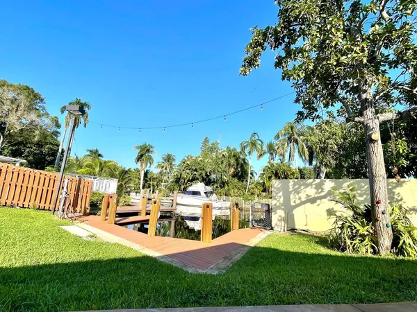 $1,190,000 | 2809 Southwest 46th Street, Dania Beach, FL 33312