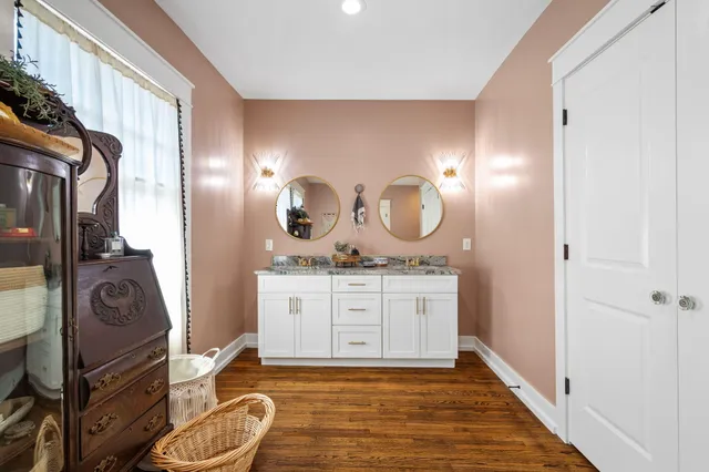 $724,900 | 4620 St Elmo Avenue, Chattanooga, TN 37409