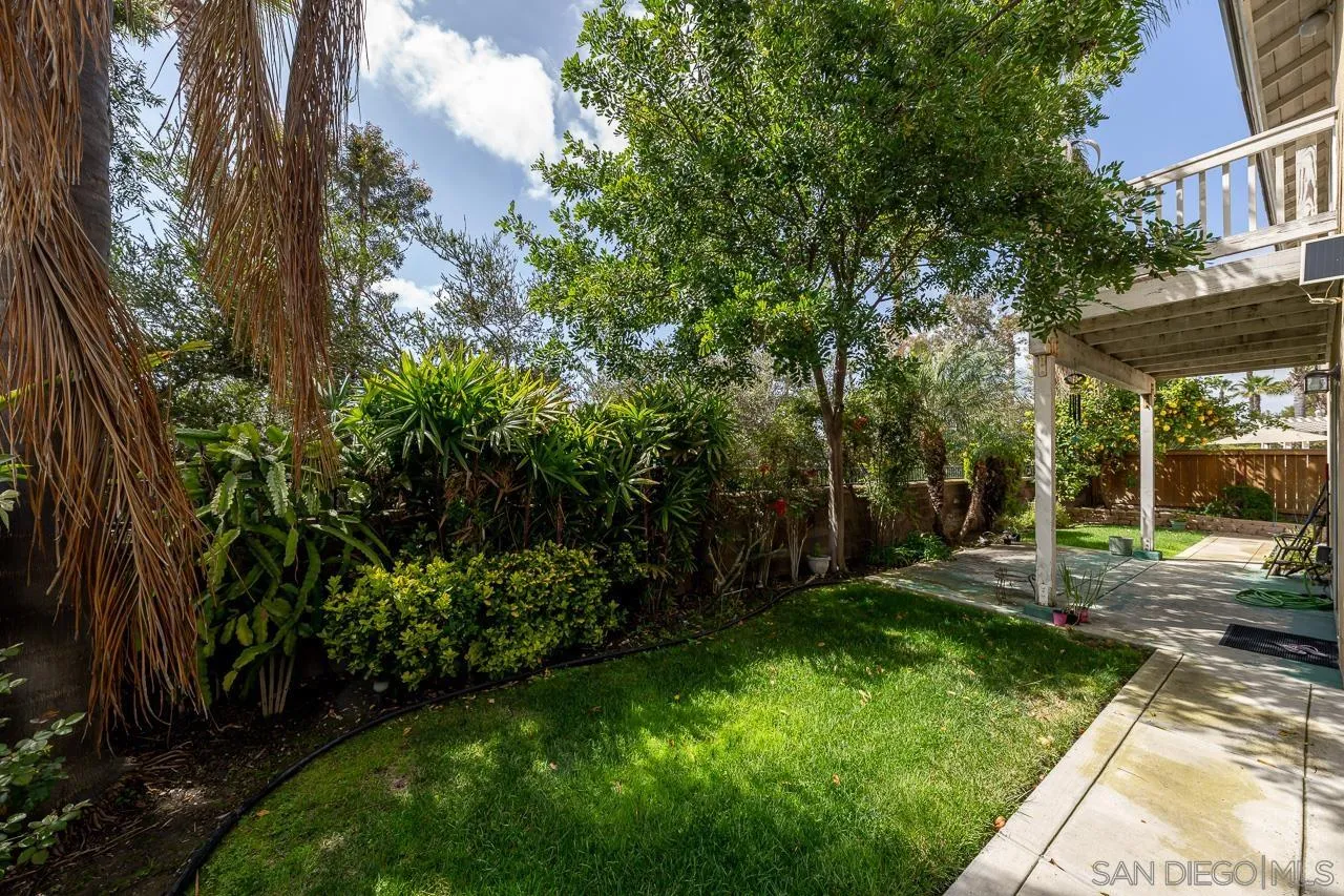 1559 Pleasanton Road Chula Vista, CA 91913 - Photo 36 of 41 a view of a backyard with a garden