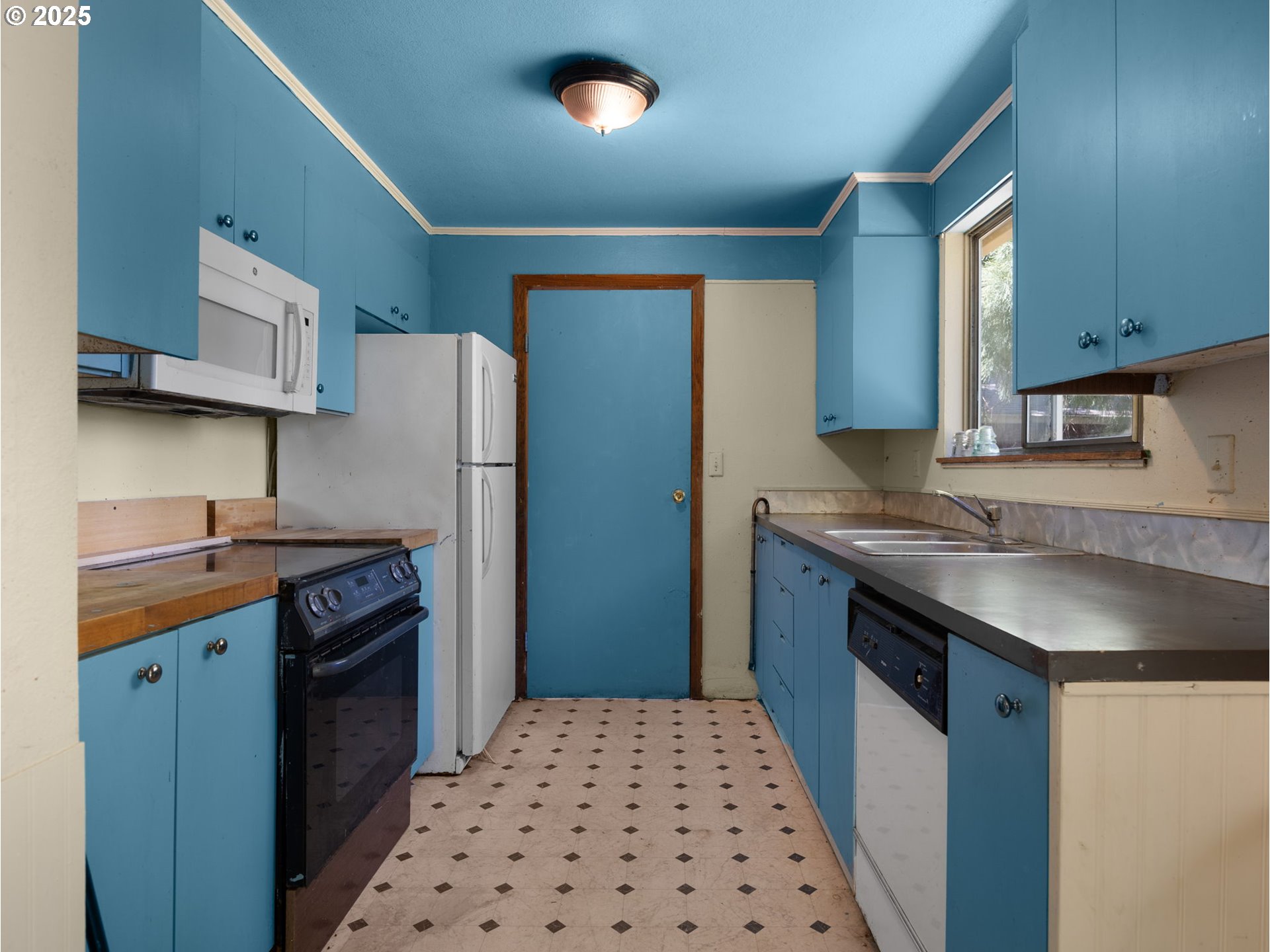 39775 Davis Street Sandy, OR 97055 - Photo 14 of 34 Gallery Image 14
