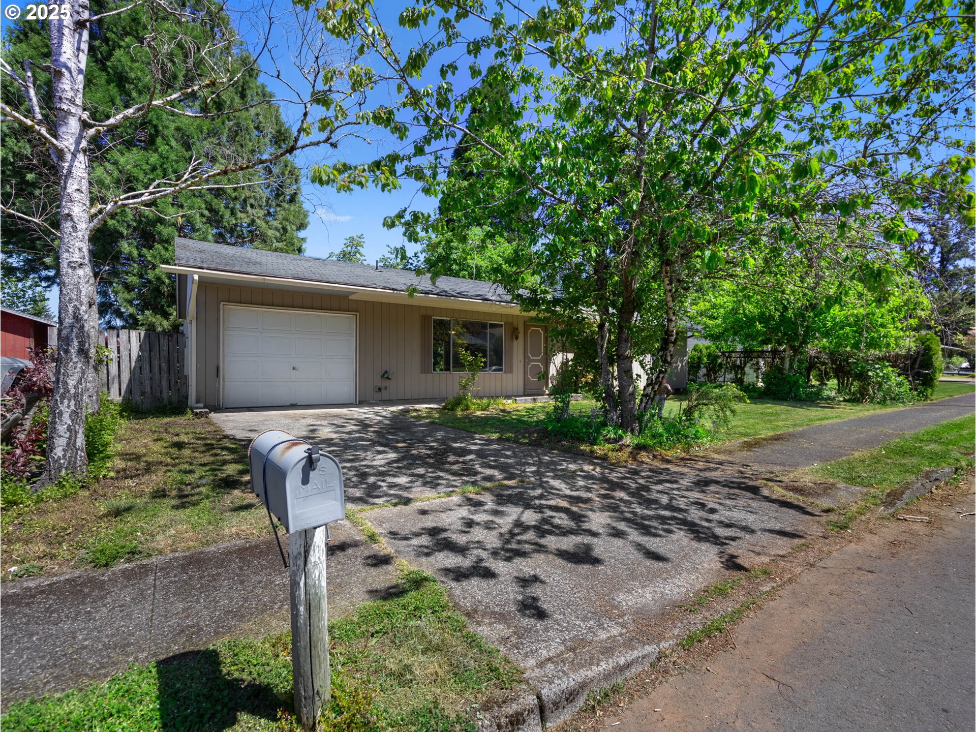 39775 Davis Street Sandy, OR 97055 - Photo 6 of 34 Gallery Image 6