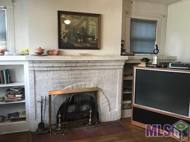 1644 Olive Street Baton Rouge, LA 70802 - Photo 3 of 15 Den With Bookcase