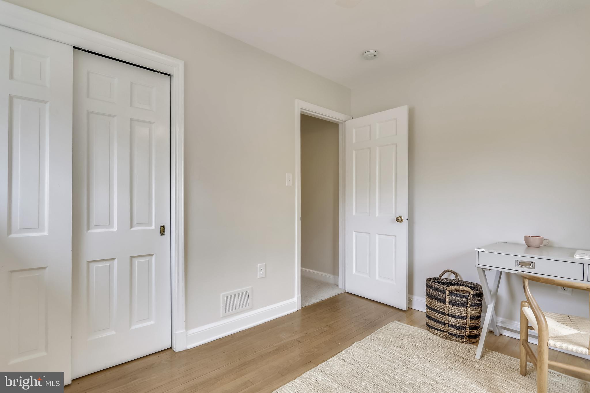 5905 Lenox Road Bethesda, MD 20817 - Photo 16 of 50 Gallery Image 16