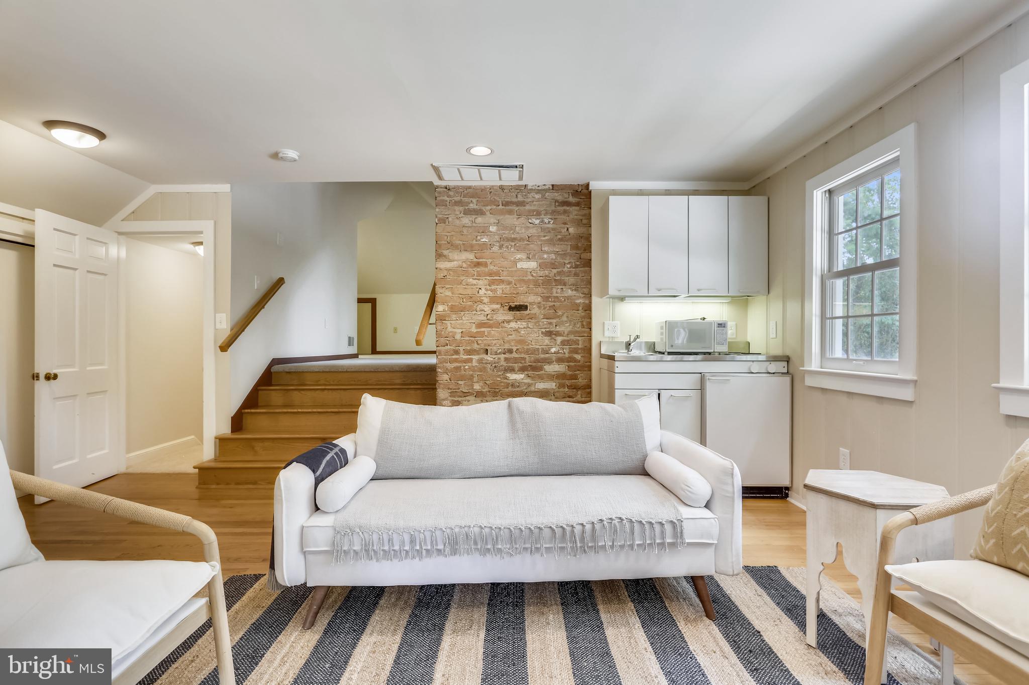 5905 Lenox Road Bethesda, MD 20817 - Photo 45 of 50 Bonus upper level suite