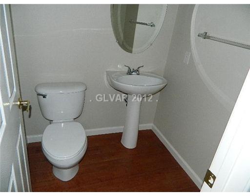 644 Tyler Ridge Avenue Henderson, NV 89012 - Photo 9 of 25 Bathroom. POWDER ROOM ON THE MAIN FLOOR