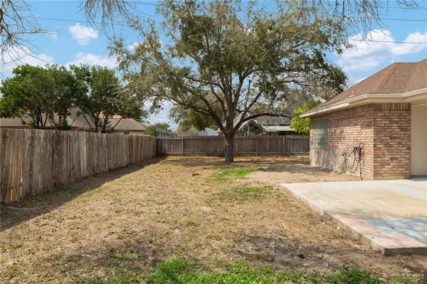 $275,000 | 516 East Wisteria Avenue, McAllen, TX 78504